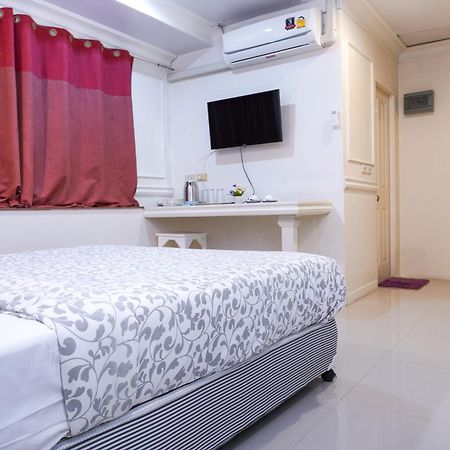 Guesthouse Phuket Airport Ban Bo Han Exteriör bild