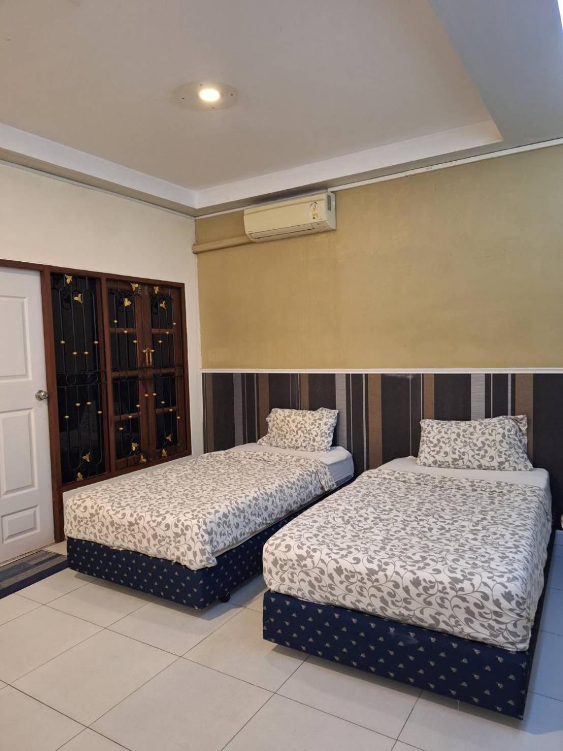 Guesthouse Phuket Airport Ban Bo Han Exteriör bild