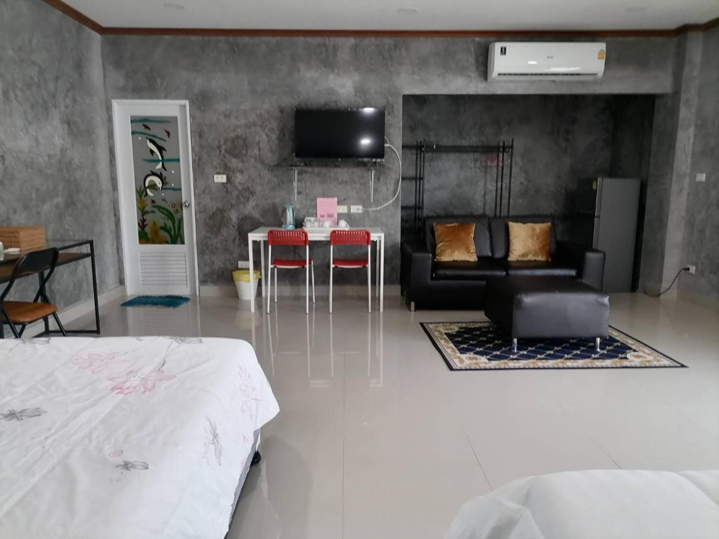 Guesthouse Phuket Airport Ban Bo Han Exteriör bild
