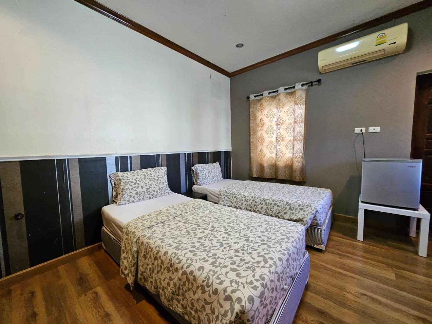 Guesthouse Phuket Airport Ban Bo Han Exteriör bild